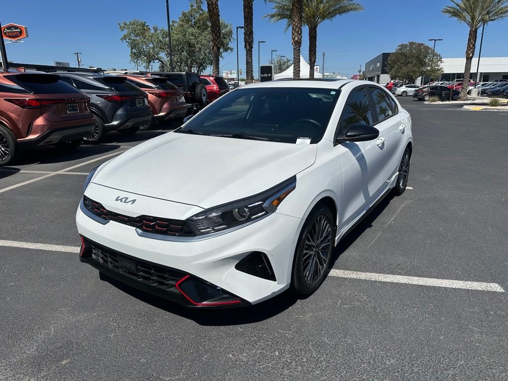 Used 2024 White Kia GT-Line image 23