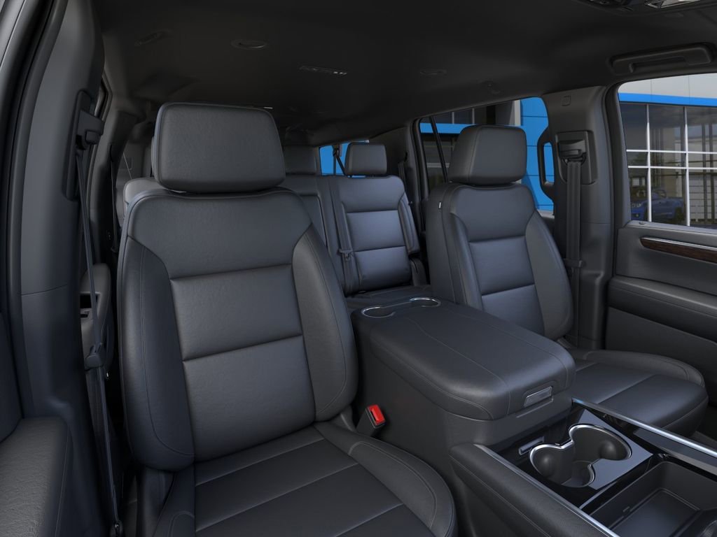2026 Chevrolet Suburban LT - Photo 18