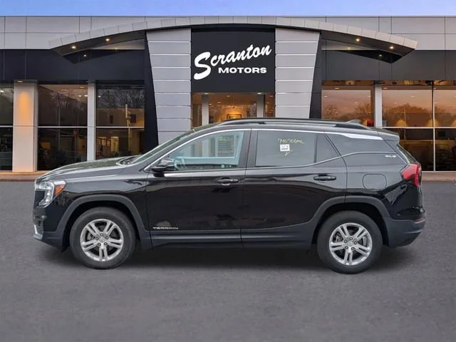 Used 2023 Ebony Twilight Metallic GMC SLE image 2