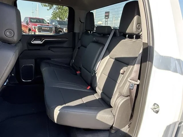 New 2026 Summit White GMC SLT image 27