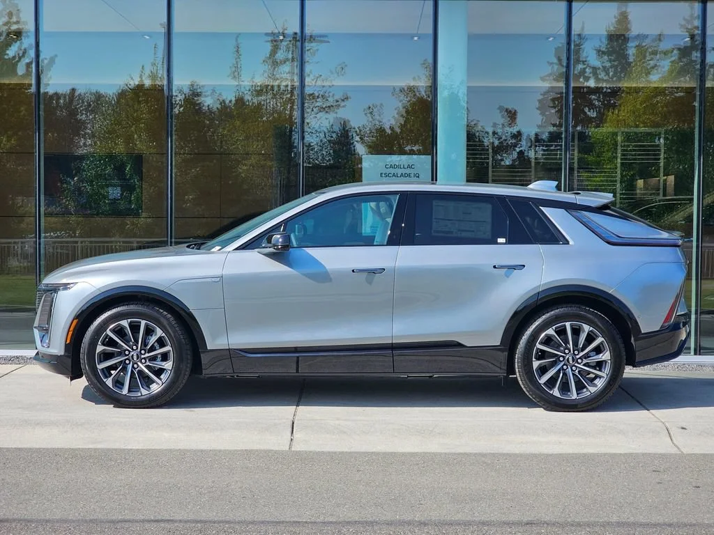 New 2026 Argent Silver Metallic Cadillac Sport image 2