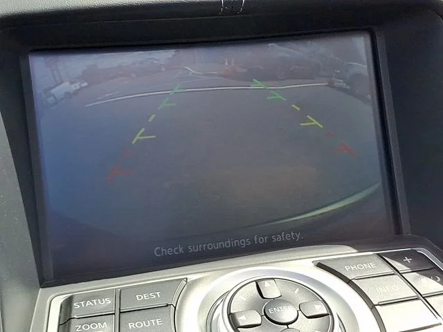 Used 2019 Gray Nissan  image 18