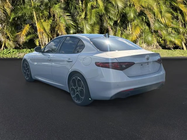 Used 2022 Gray Alfa Romeo Ti image 7