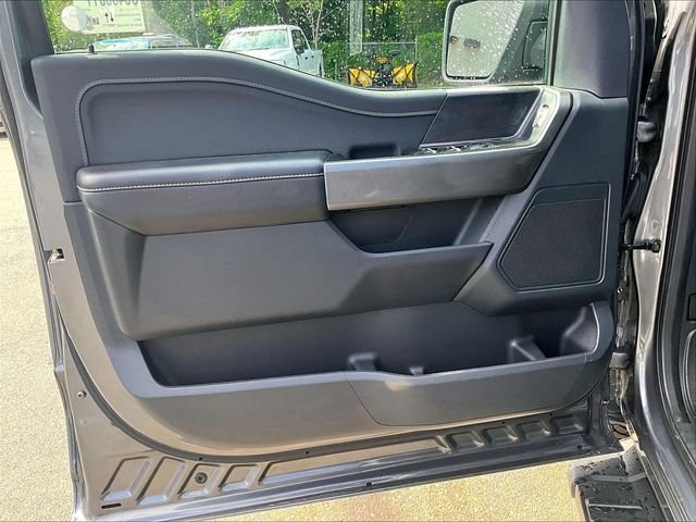 Used 2023 White Ford XLT image 18