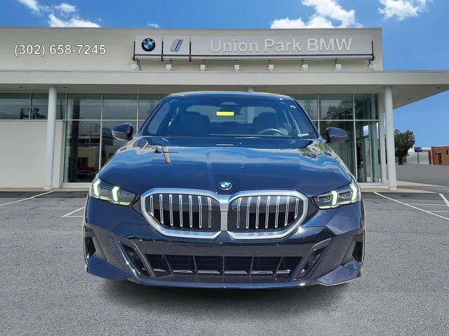 Certified Used 2024 Carbon Black Metallic BMW 540i xDrive image 2