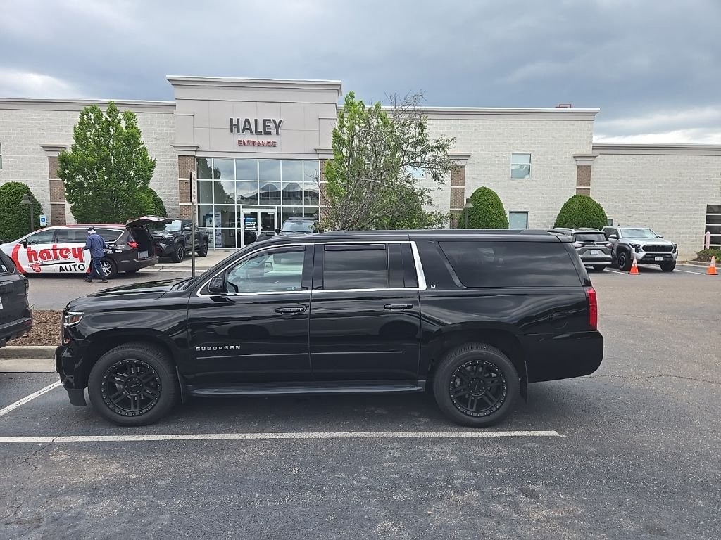 Used 2019 Black Chevrolet LT image 4