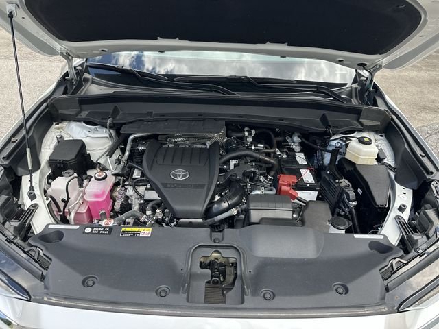 Used 2024 Beige Toyota XLE image 19