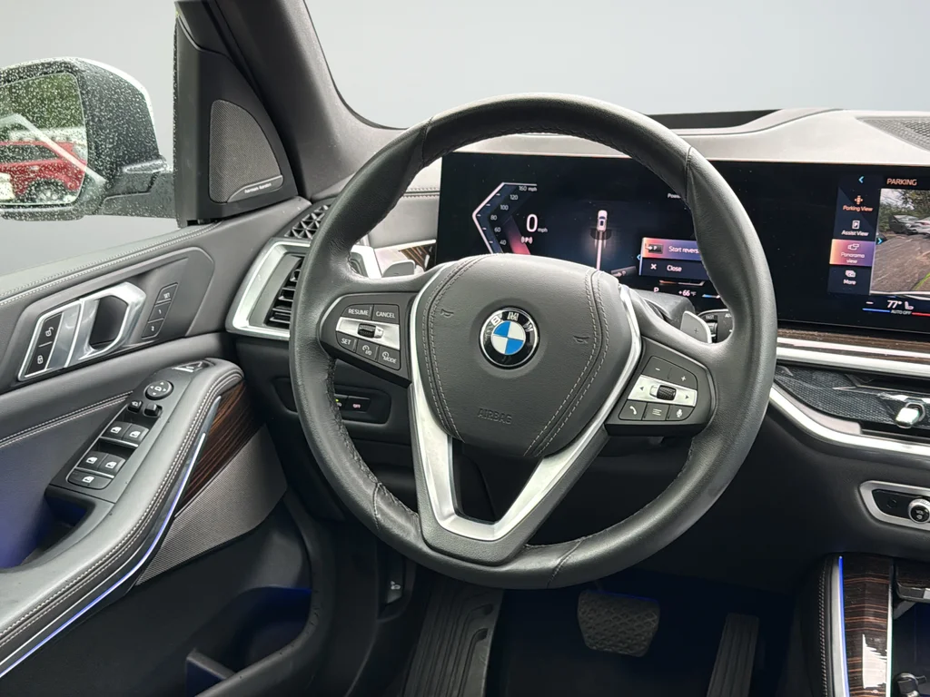 Used 2026 White BMW xDrive40i image 42