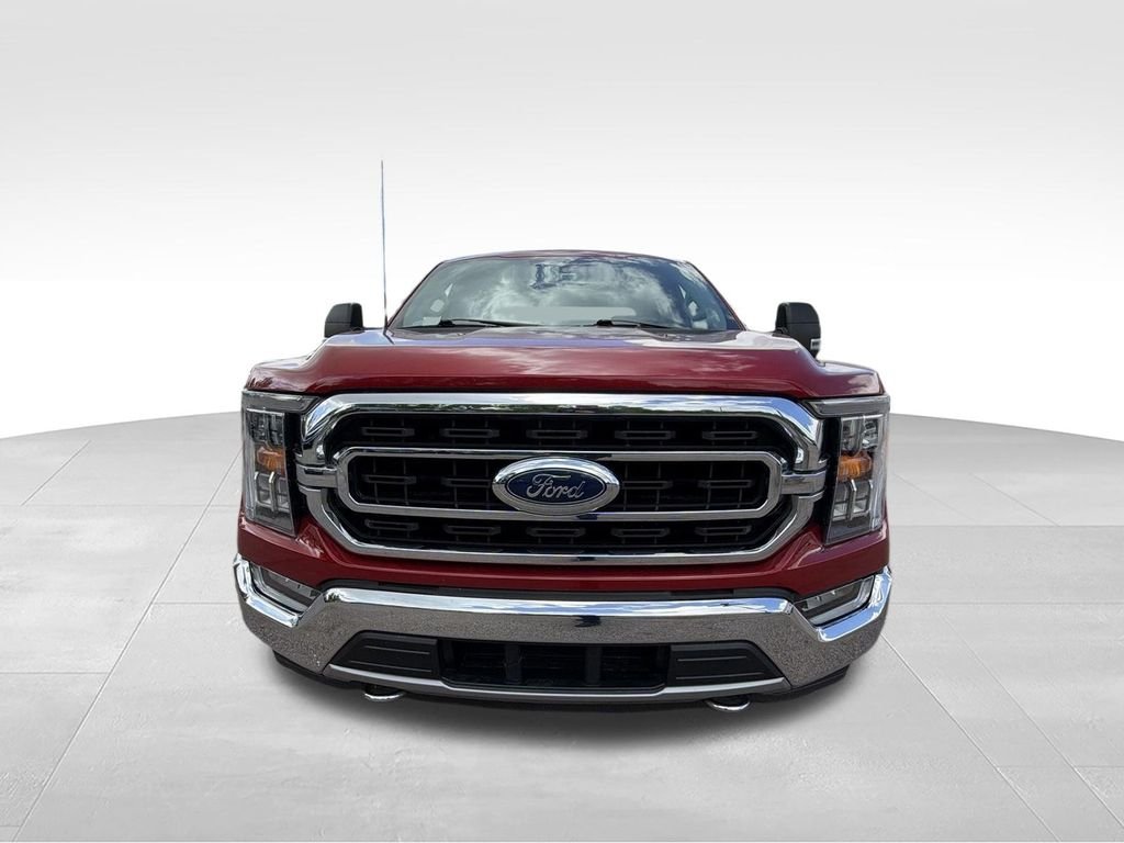 Used 2021 Red Ford XLT image 27