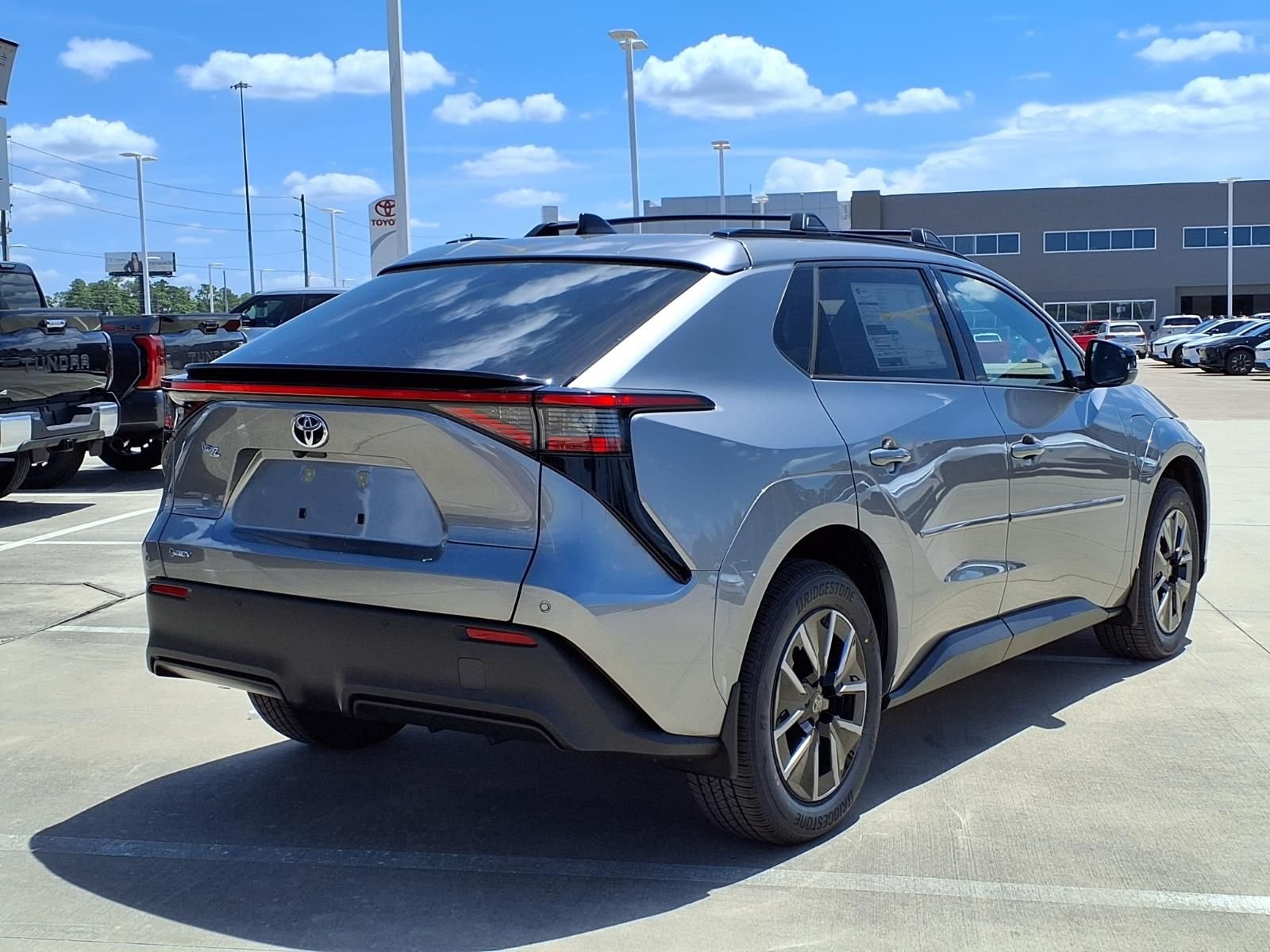 New 2026 Heavy Metal <sup>1</sup> Toyota  XLE image 6