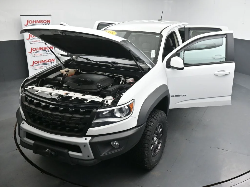 Used 2019 White Chevrolet ZR2 image 39