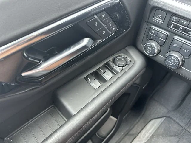 Used 2025 Beige Chevrolet RST image 14