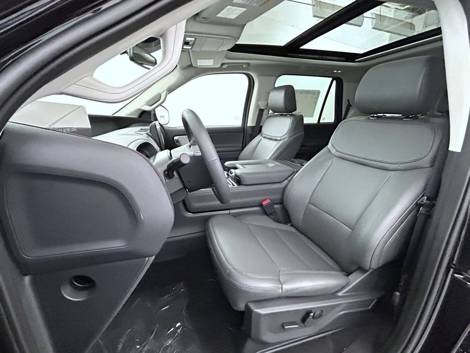 New 2026 Agate Black Metallic Ford Active image 10