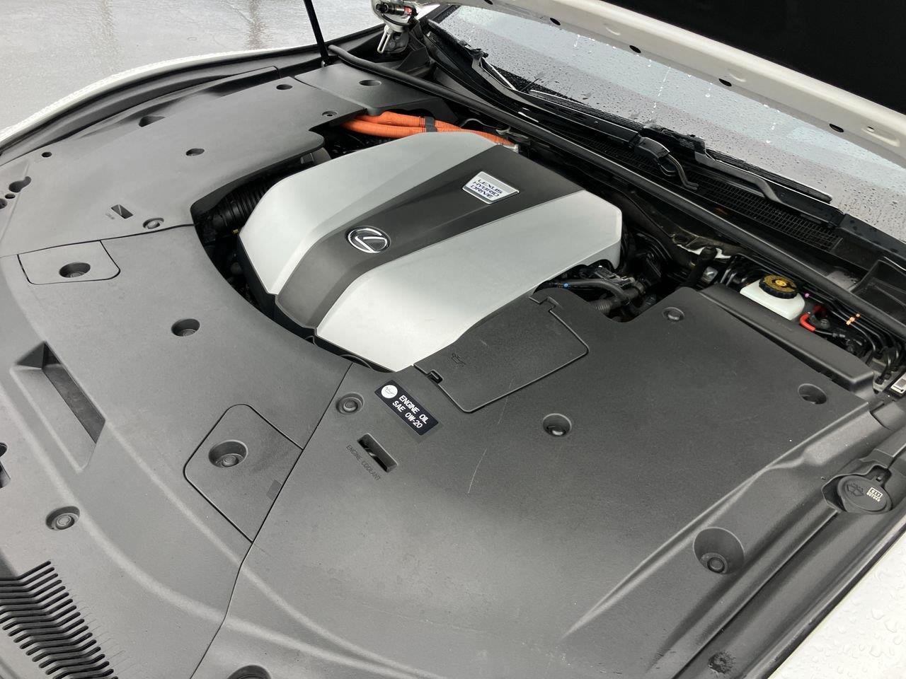 Used 2018 White (Eminent White Pearl) Lexus 500h image 36