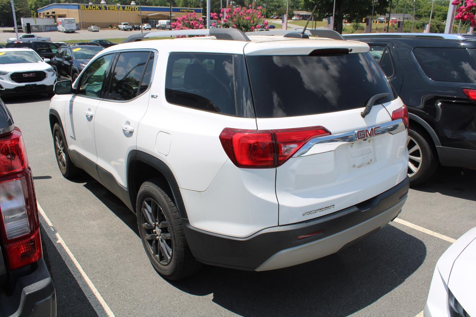 Used 2019 Summit White GMC SLT image 7