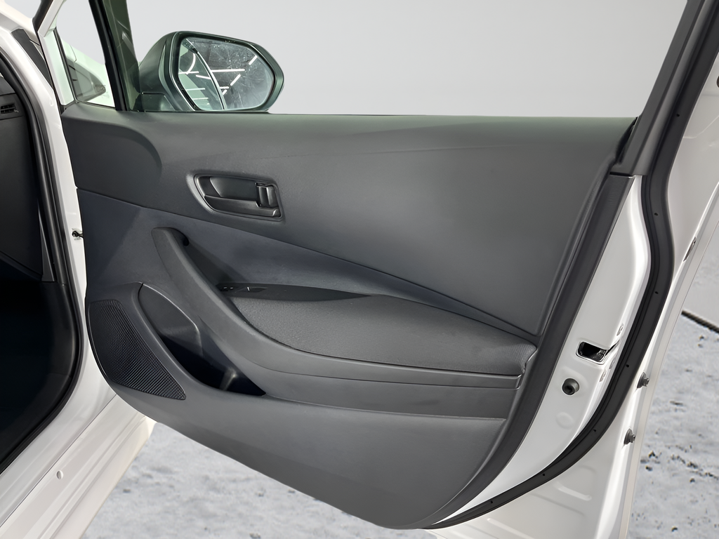 Used 2025 Ice Toyota LE image 15