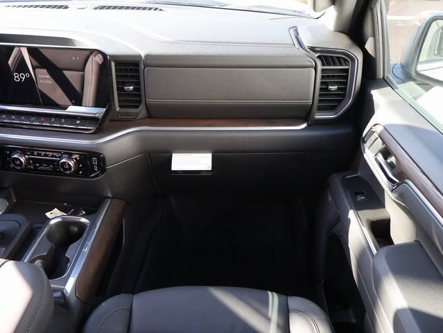 2026 GMC Sierra 1500 SLT - Photo 12