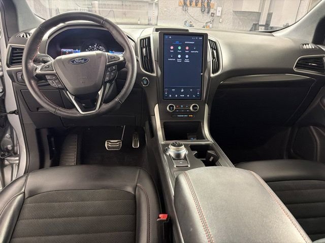 Used 2024 Silver Ford ST Line image 31