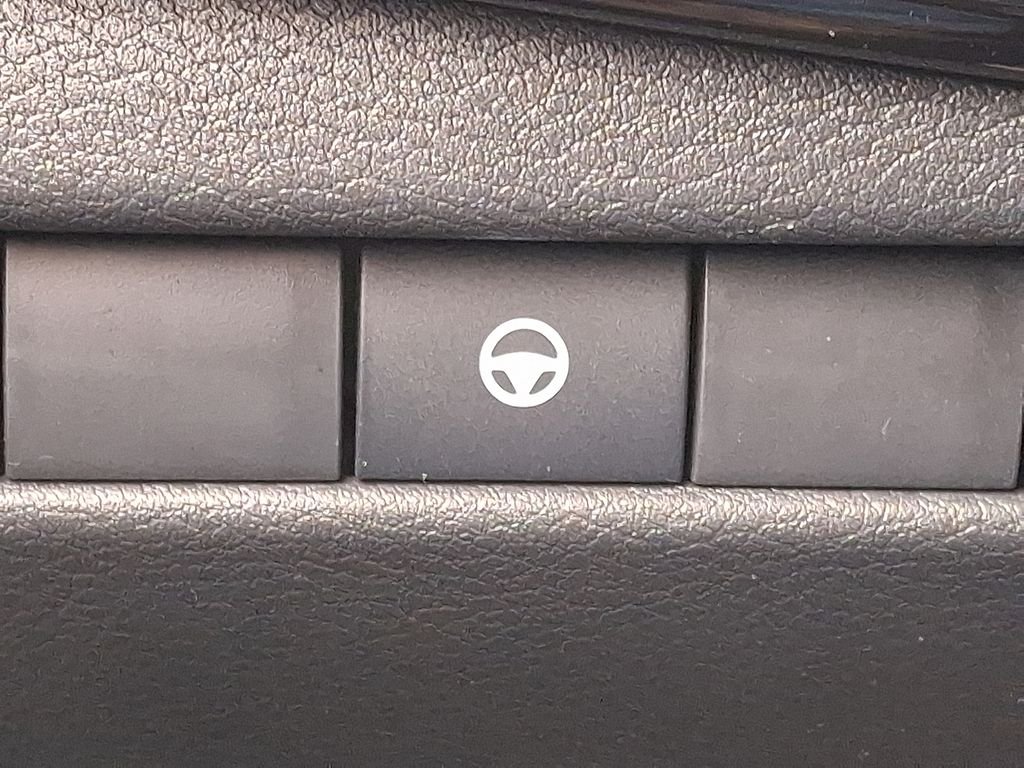 2026 Nissan KICKS SR AWD - Photo 17
