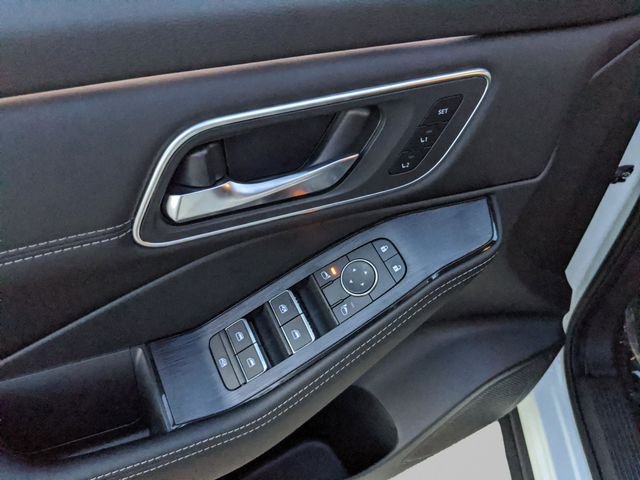 2026 Nissan Rogue Platinum - Photo 11