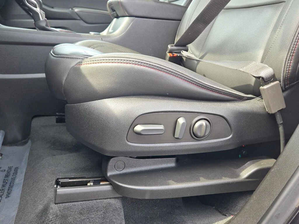 Used 2023 Black Chevrolet RS image 25