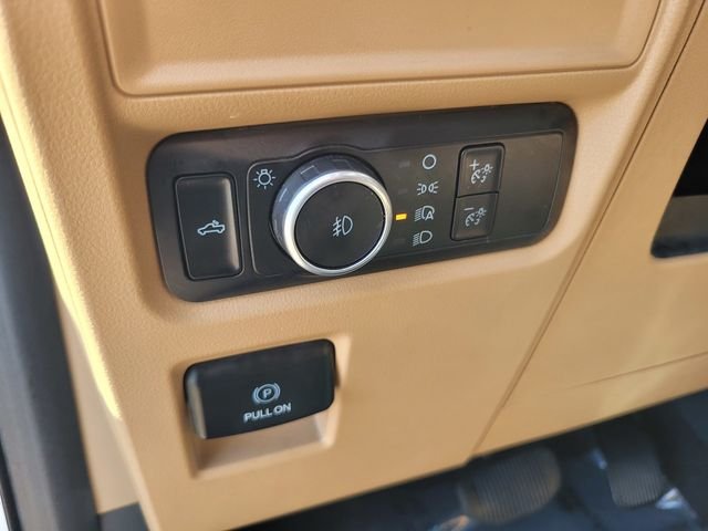 Used 2023 White Ford XLT image 19
