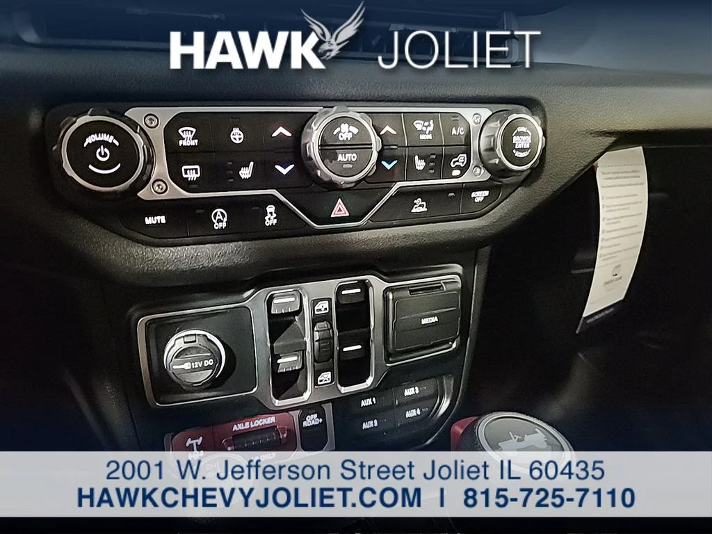 Used 2024 Gray Jeep Willys image 17