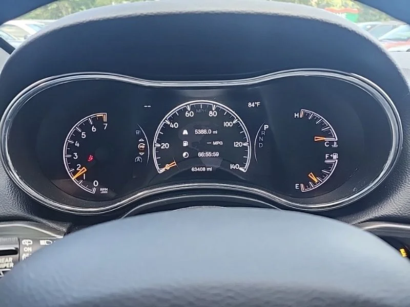 Used 2019 Black Jeep Laredo image 11