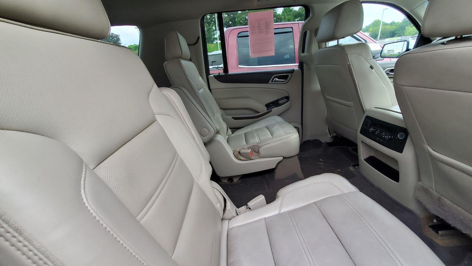 Used 2018 WHITE FROST TRICOAT GMC Denali image 6