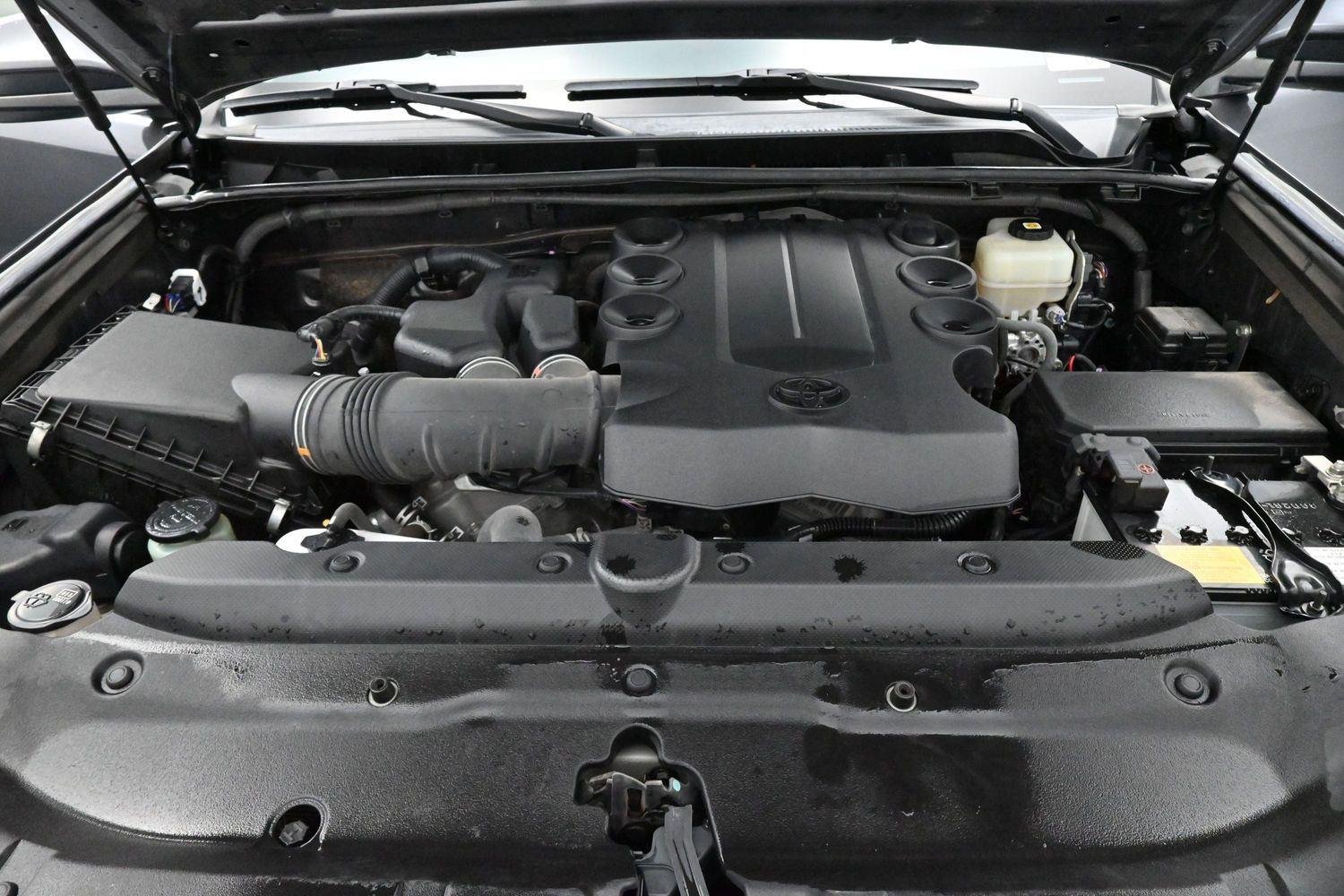 Used 2021 Magnetic Gray Metallic Toyota SR5 image 37
