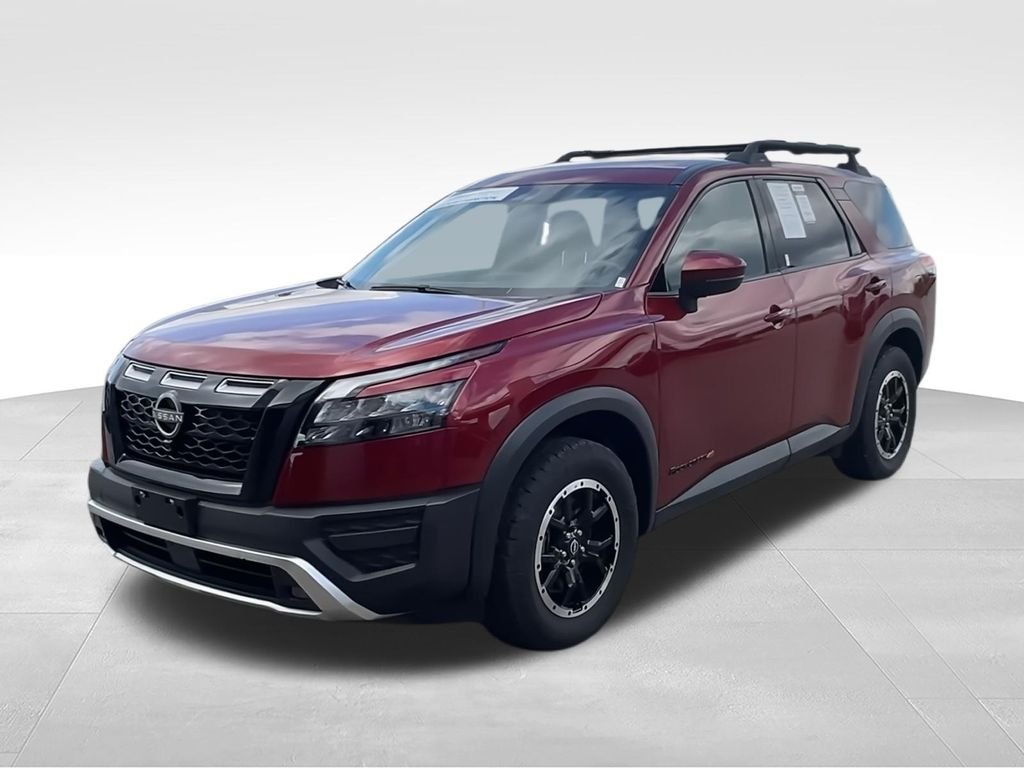 Certified Used 2023 Red Nissan Rock Creek image 5