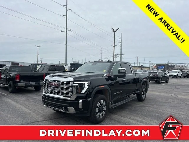 2026 GMC Sierra Denali 4WD Crew Cab Standard Box's photo
