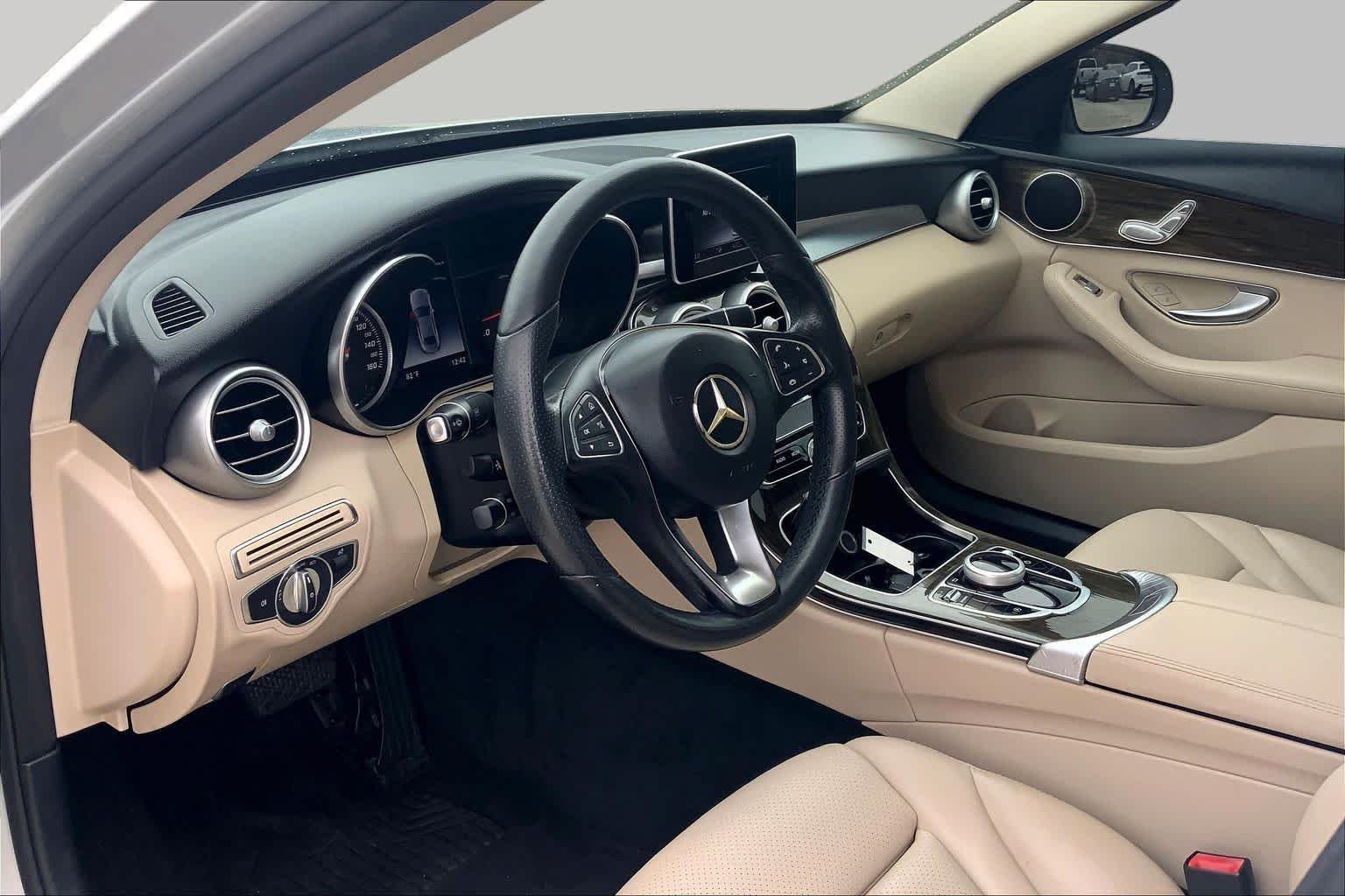 Used 2018 Iridium Silver Metallic Mercedes-Benz C 300 image 17