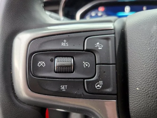 Used 2025 Red Chevrolet LT image 33