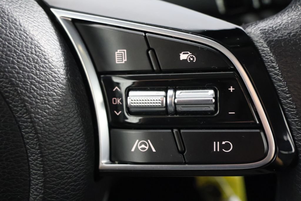 Used 2023 Gray Kia LXS image 12