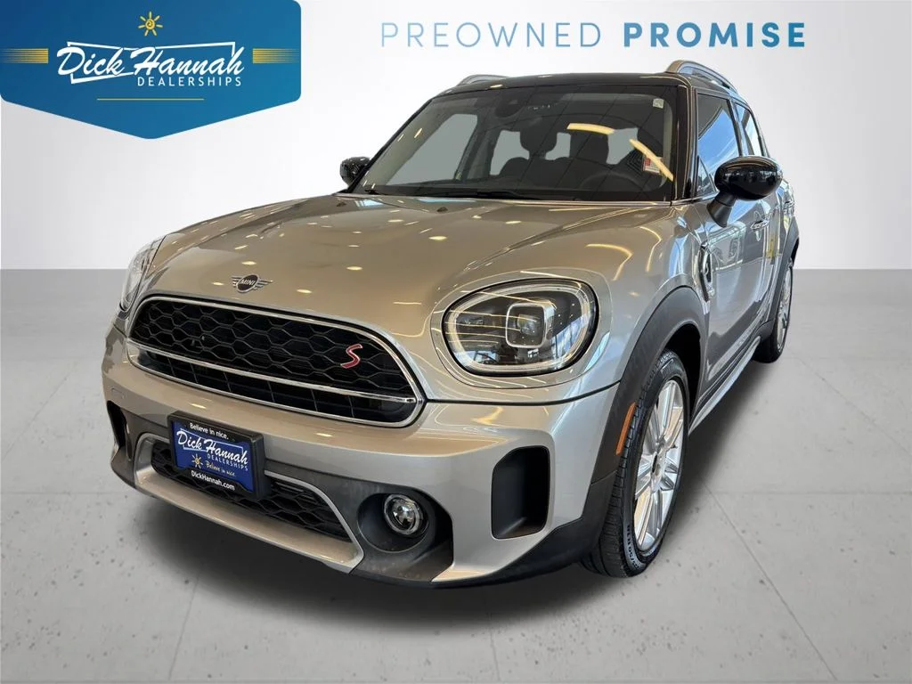 Used 2023 Silver MINI Base image 1