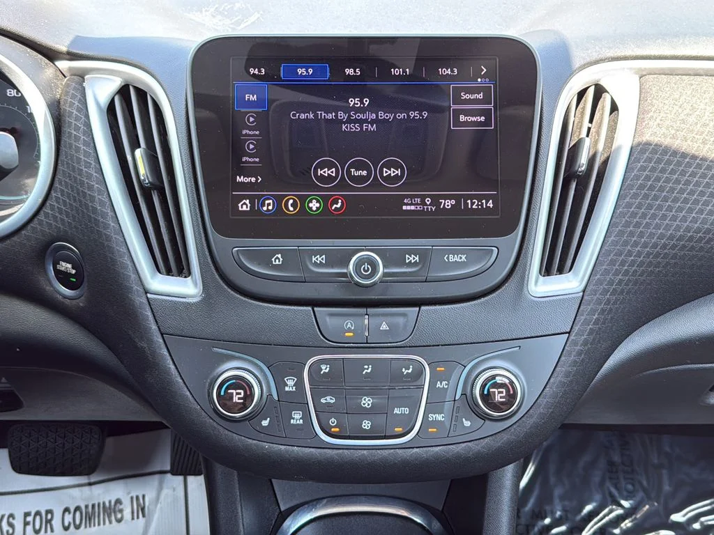 Used 2023 White Chevrolet LT image 20