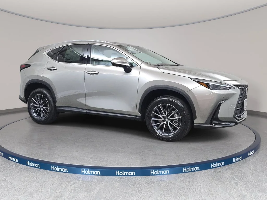New 2026 Atomic Silver Lexus PREMIUM image 3