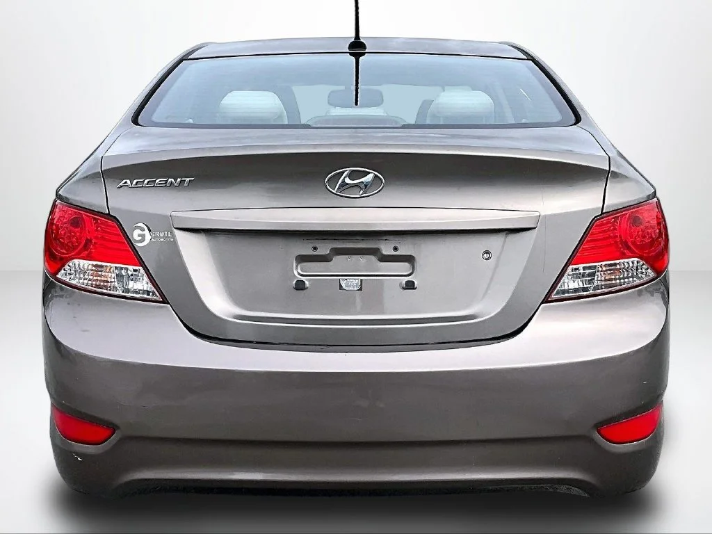 Used 2012 Brown Hyundai GLS image 5