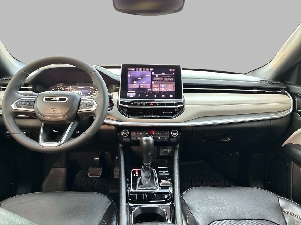 Used 2023 Gray Jeep Limited image 17