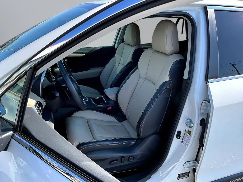 Used 2025 White Subaru Limited image 23
