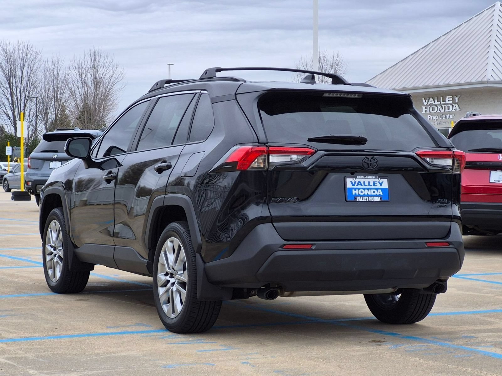 Used 2024 Midnight Black Metallic Toyota XLE Premium AWD image 8