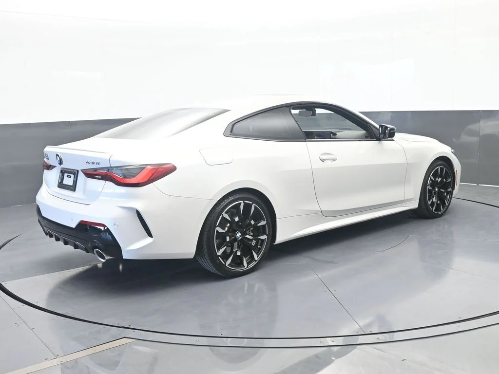 Used 2025 White Metallic BMW 430i xDrive image 5