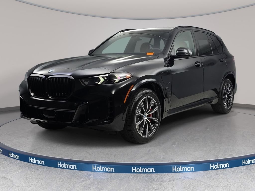 2026 BMW X5 xDrive50e's photo