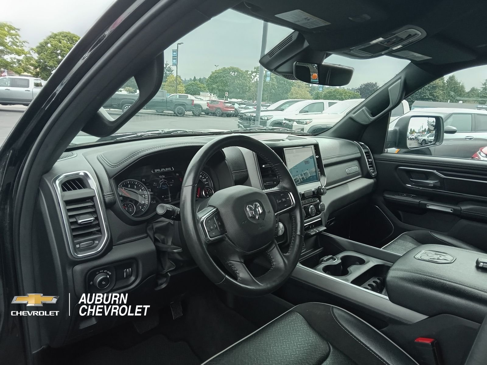 2024 RAM Ram 1500 Pickup Laramie - Photo 17