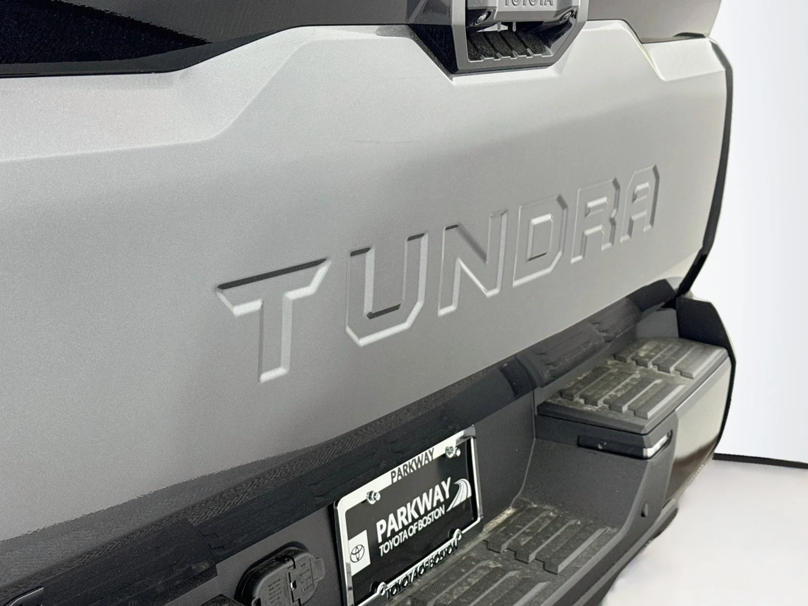 2026 Toyota Tundra Platinum - Photo 18