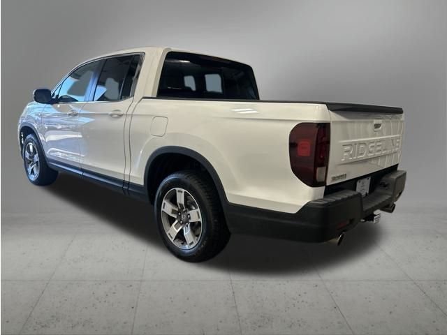 Certified Used 2025 Platinum White Pearl Honda RTL image 14