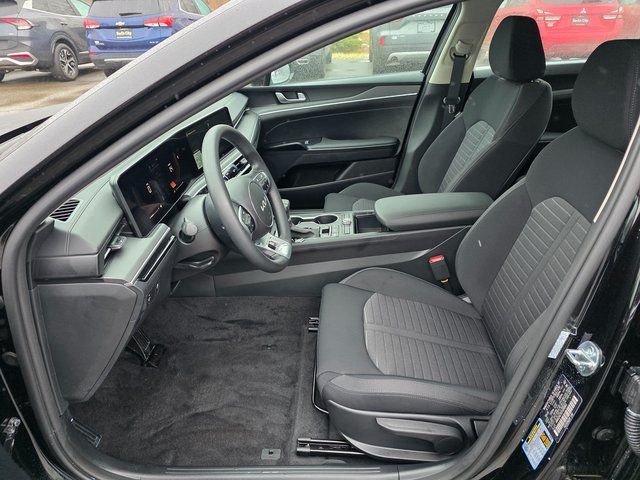 New 2026 Aurora Black Kia LXS image 13