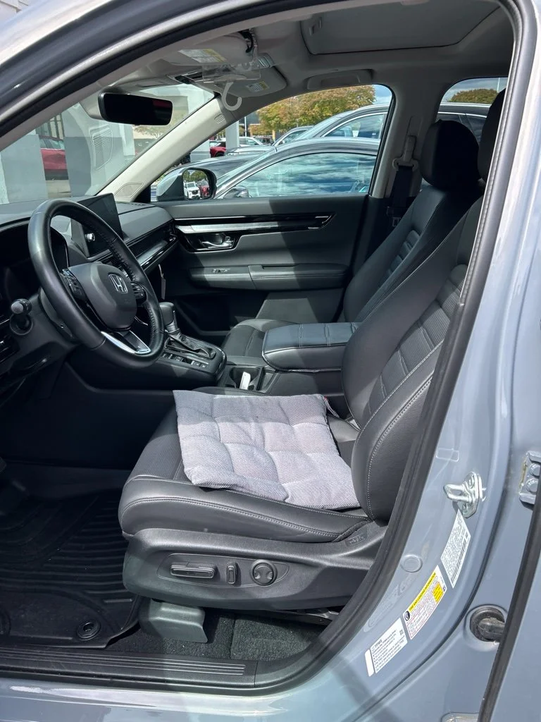 Used 2026 Gray Honda EX-L image 9