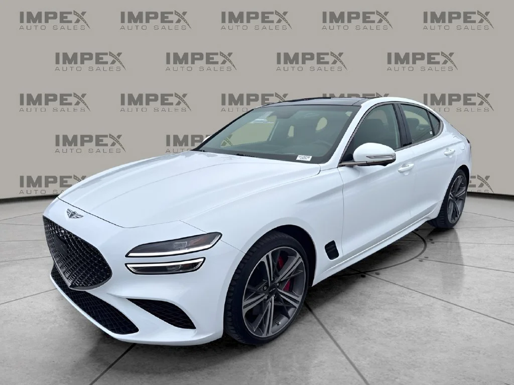 Used 2024 White Genesis 3.3T Sport Advanced image 1